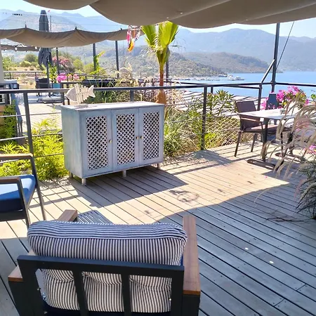 Riva Soeguet Beach 2 3 4 Campsite *